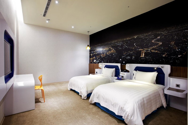 Airline Inn Green Park Way, Taichung, 台湾