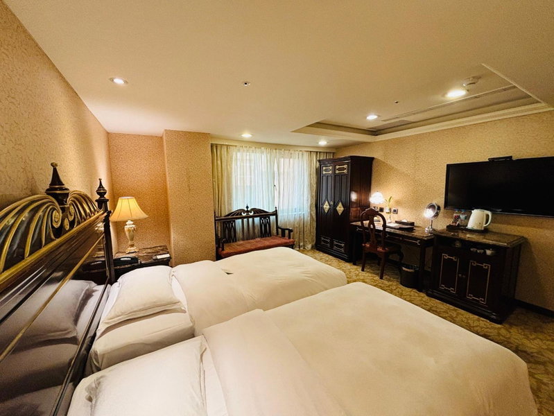 Royal Seasons Hotel Taipei ‧ Nanjing W., Taipei, 台湾