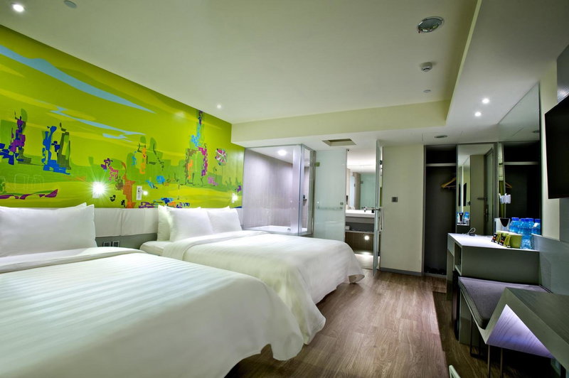 FX Hotel Kaohsiung Zhonghua Road Branch, Kaohsiung, 台湾