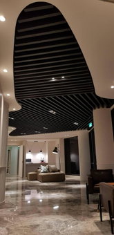 New California, Banqiao, 台湾