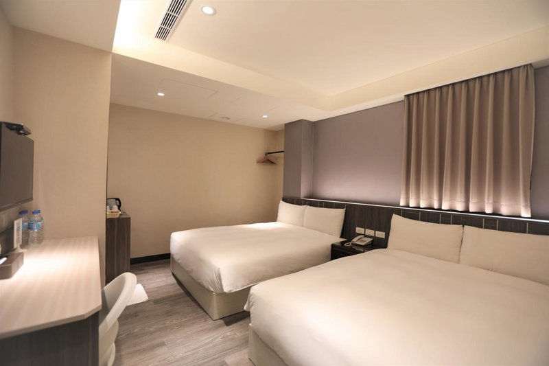Chair Man Hotel, Taipei, Taiwan