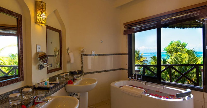 Sea Cliff Resort & Spa, Mangapwani, Танзания