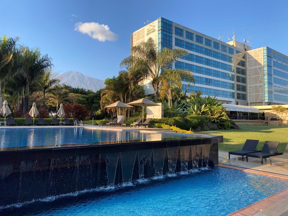 Mount Meru Hotel, Танзания