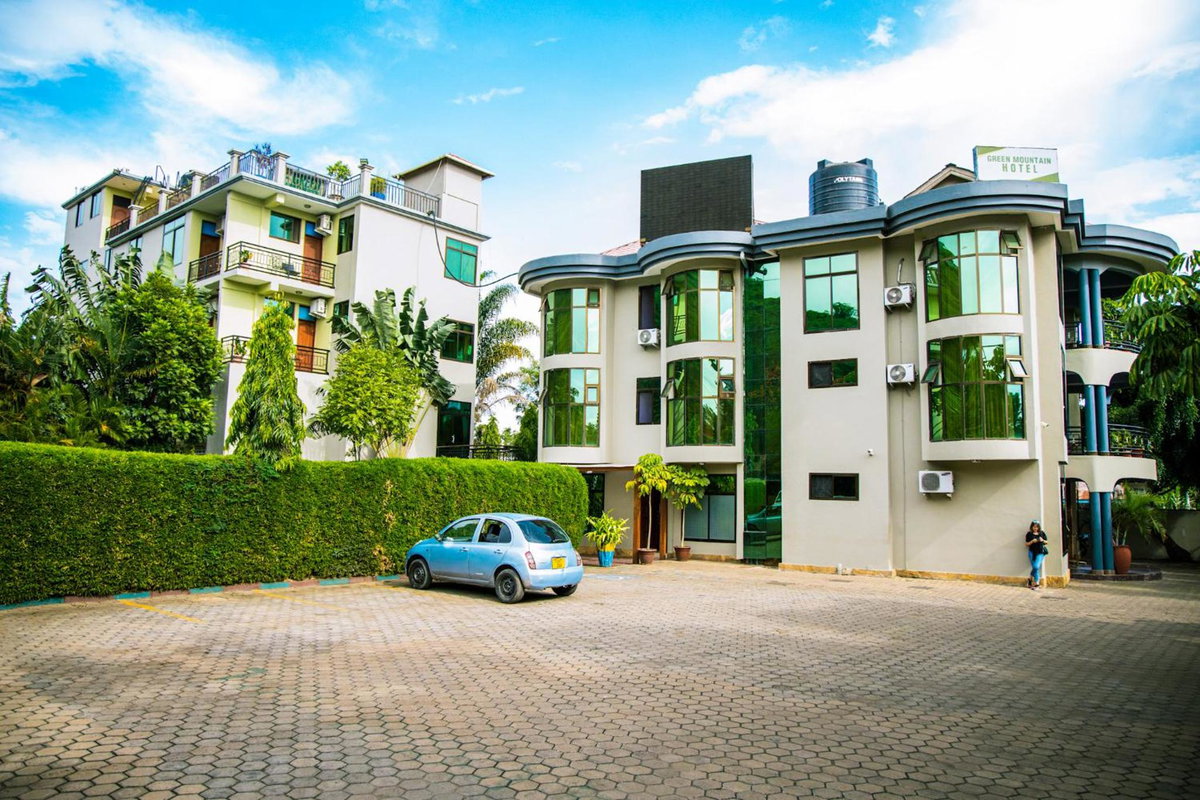 Hotel · Green Mountain Hotel, Arusha