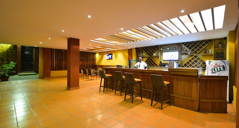 Bukoto Heights Apartments, Kampala, Уганда