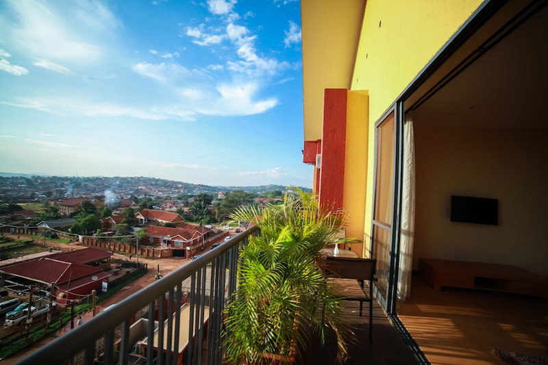 Bukoto Heights Apartments, Kampala, Уганда
