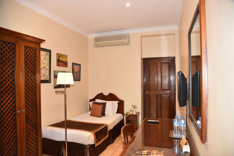 Speke Hotel, Kampala, Уганда