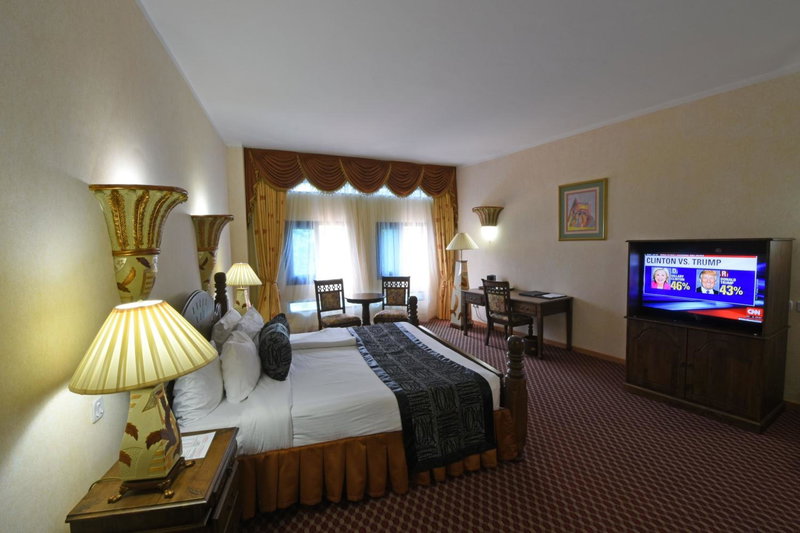 Imperial Resort Beach Hotel, Entebbe, Уганда