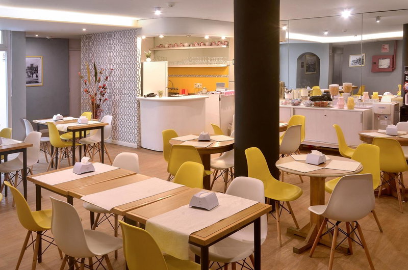 Hotel Hispano, Montevideo, Uruguay