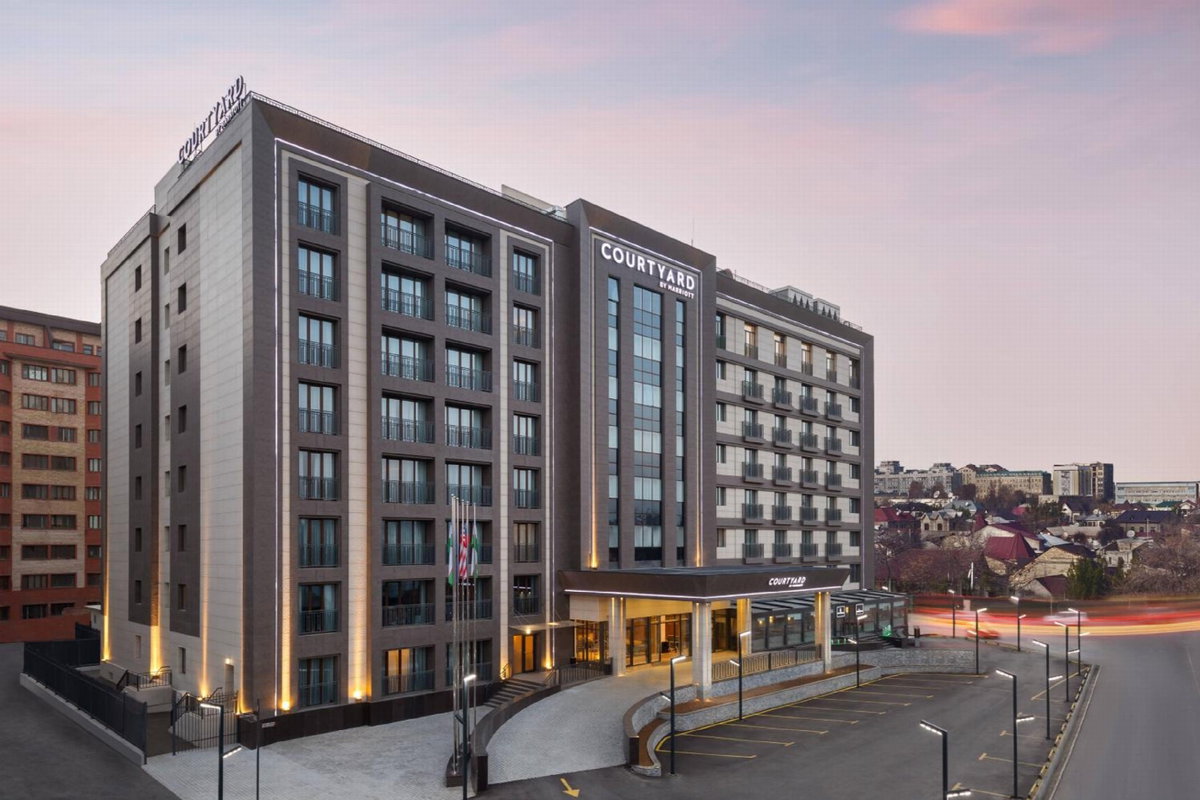 Hotel · Courtyard by Marriott Tashkent, Tashkent
