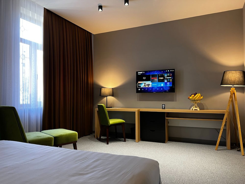 Hotel · King Plaza Hotel, Tashkent