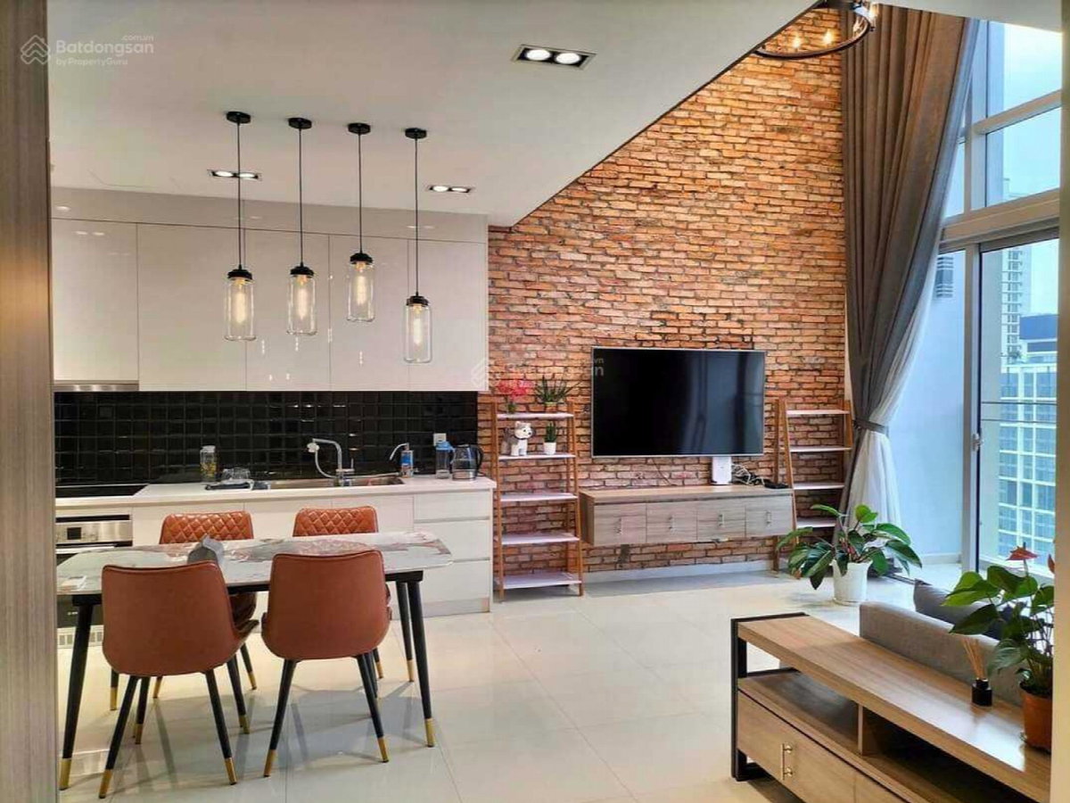 Estella Heights, Vietnam