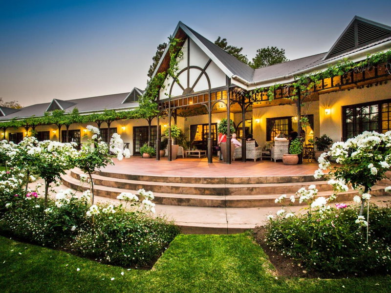 Hlangana Lodge, Oudtshoorn, South Africa