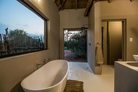 LookOut Safari Lodge, Mabopane, South Africa