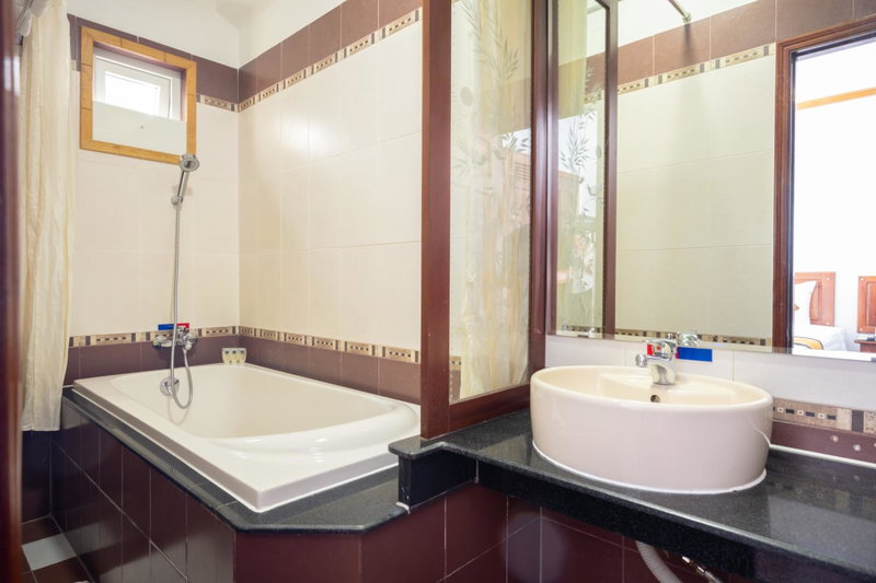 Duc Vuong Saigon Hotel - Bui Vien, Thành phố Hồ Chí Minh, Việt Nam