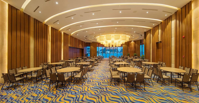 Wyndham Legend Halong, Ha Long, Vietnam