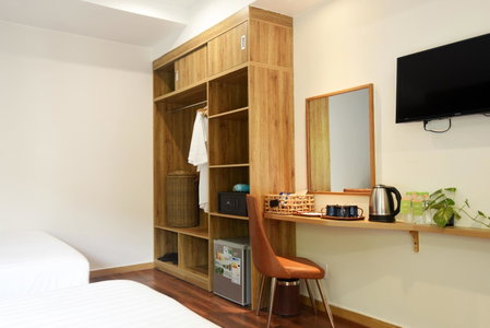 Tom Hill Boutique Resort & Spa - Sea View, Duong GJong, Vietnam