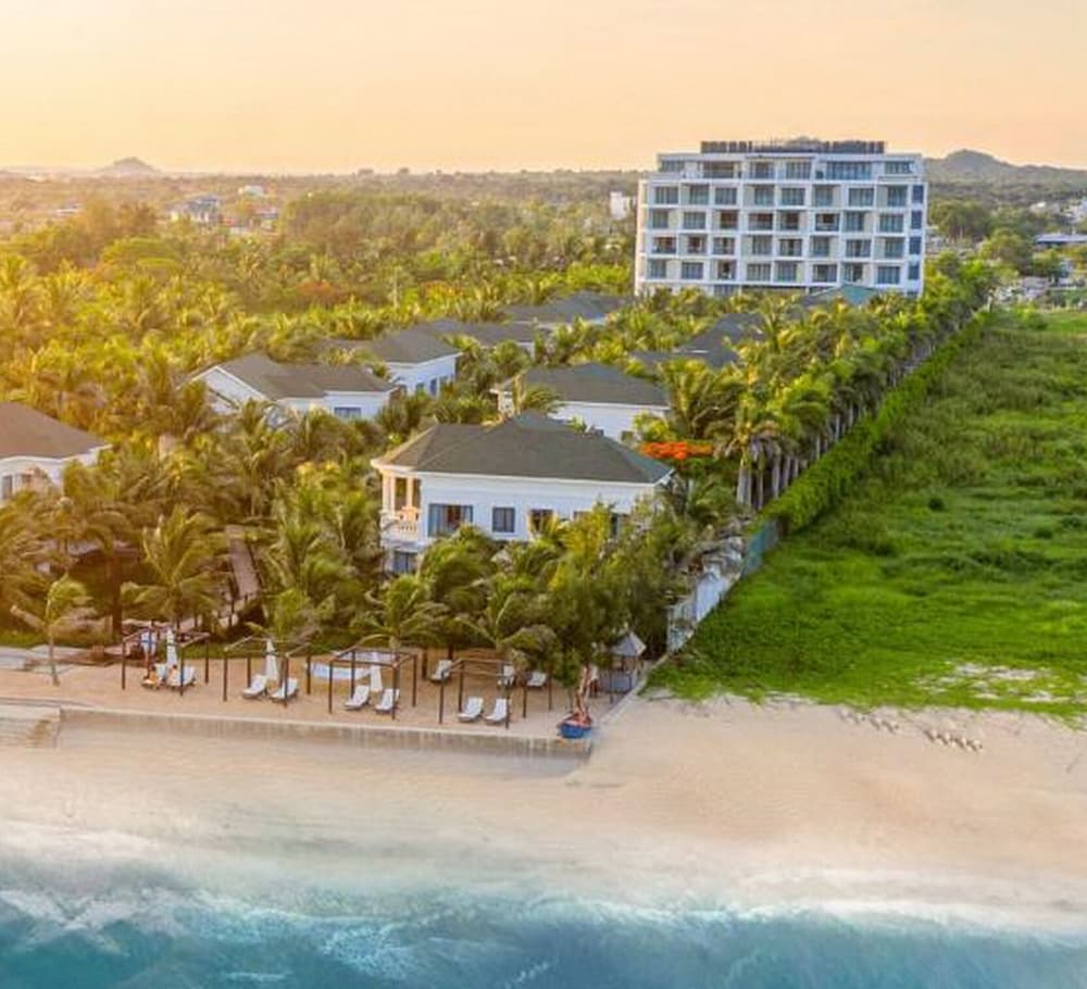 Le Palmier Ho Tram Resort, Vietnam