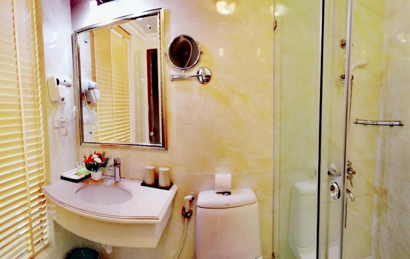 Phoenix Palace Hotel Hanoi, Hanoi, Vietnam