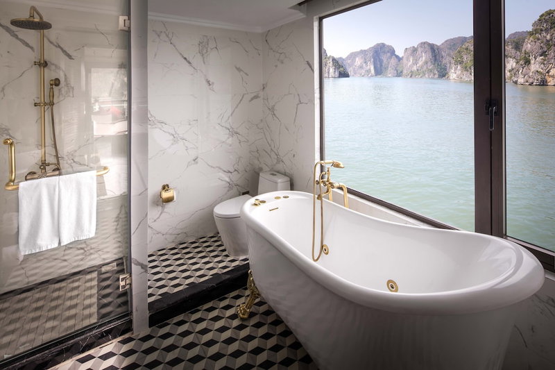 Ambassador Cruise Halong Bay, Hạ Long, Việt Nam