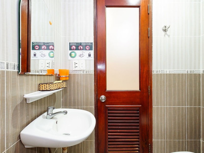 Mi Linh Hotel, Ho Chi Minh City, Vietnam