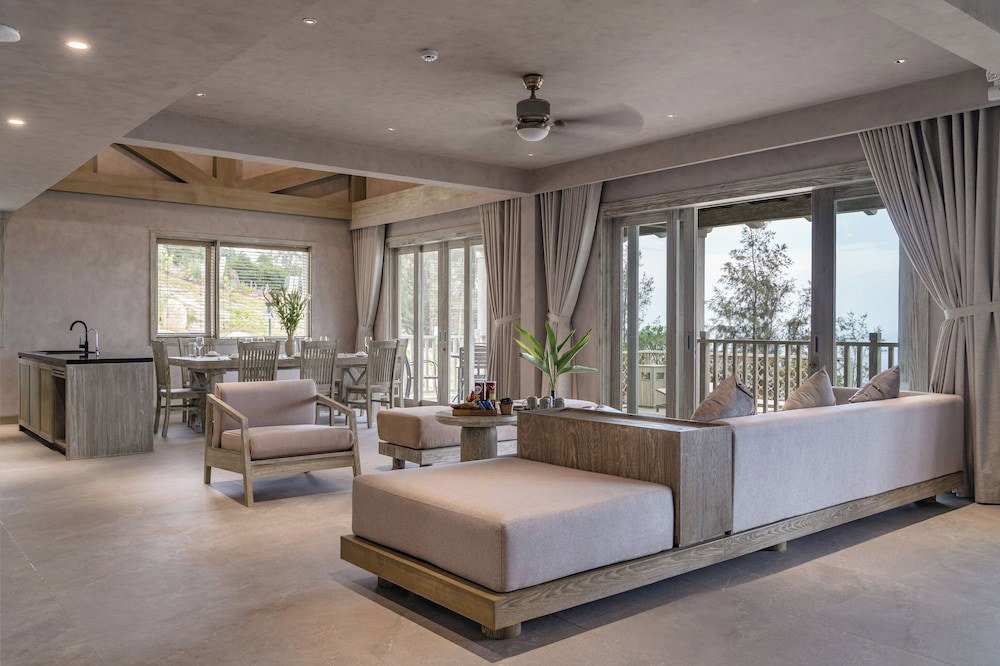 Hotel · Crown Retreat Quy Nhon, Qui Nhon