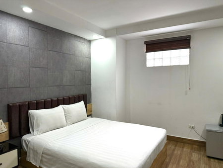 Holiday Suites Hotel & Spa, Hanoi, Vietnam