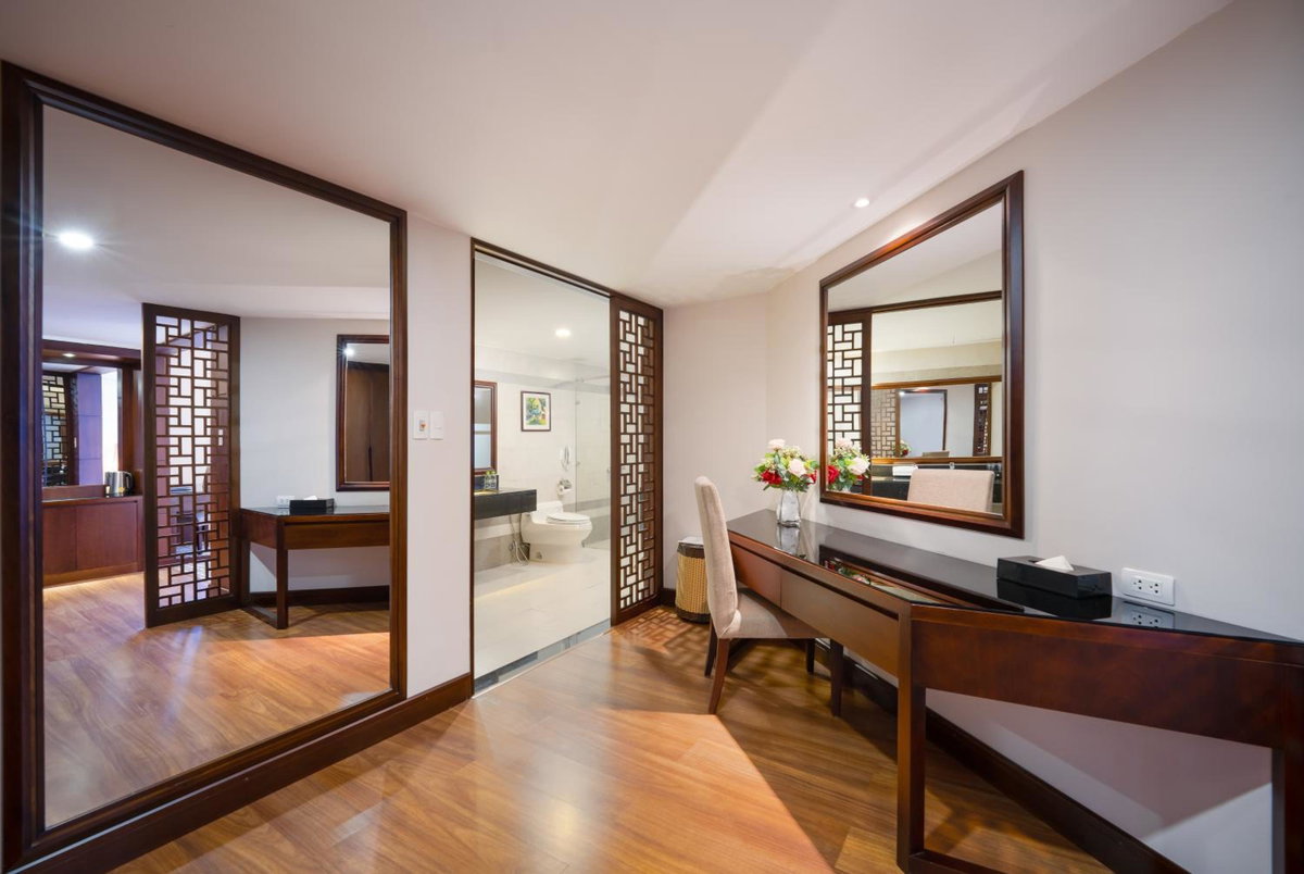 Minh Toan Galaxy Hotel, Viêt Nam
