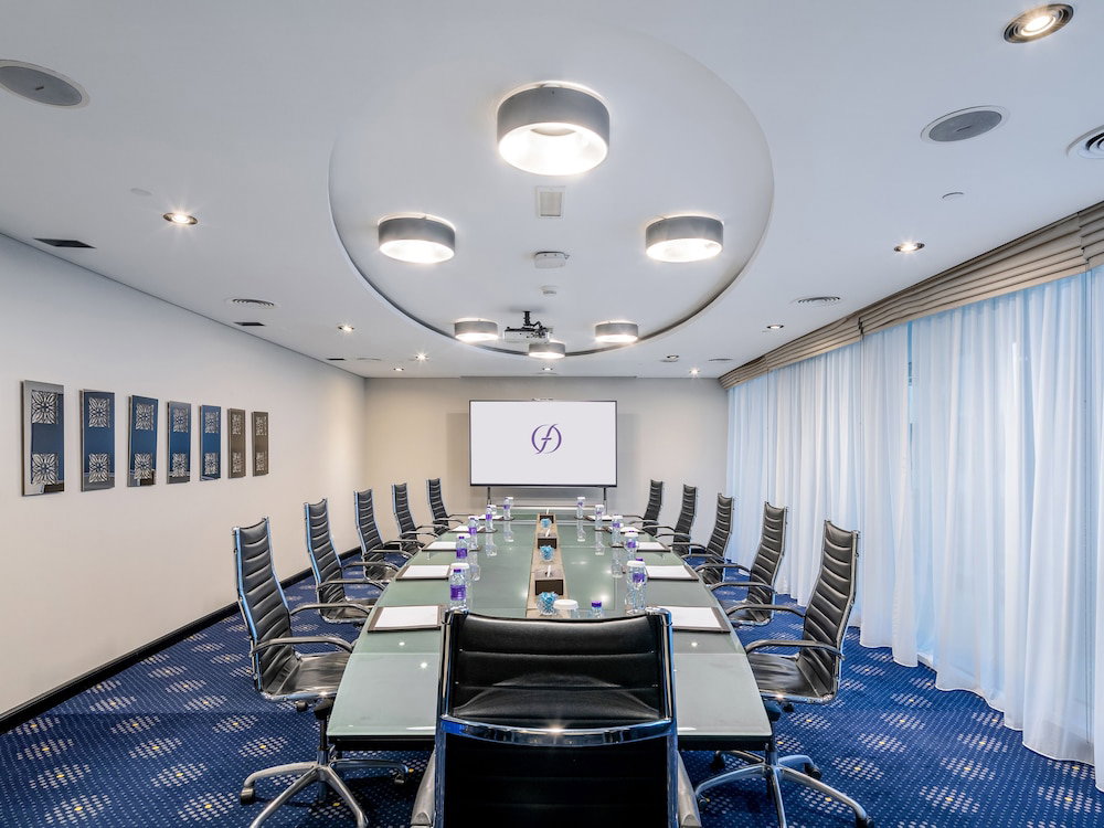 Flora Creek Deluxe Hotel Apartments Dubai, United Arab Emirates