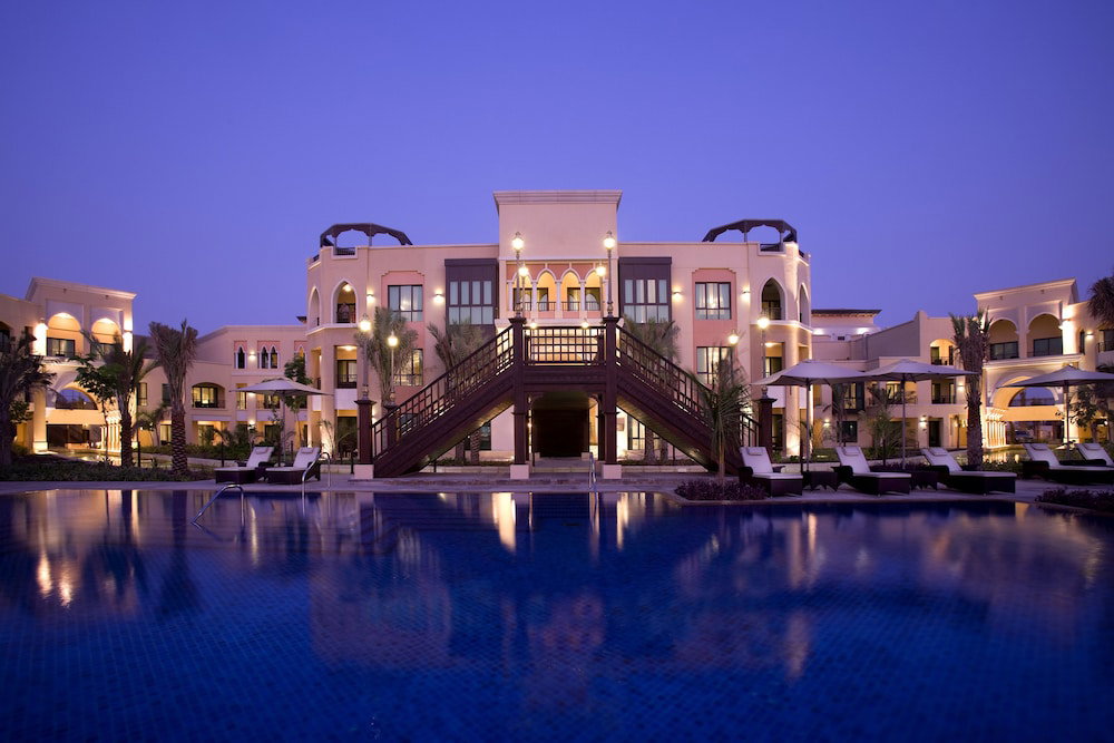 Shangri-La Hotel Apartments Qaryat Al Beri, Emiratos Árabes Unidos