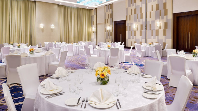 Holiday Inn Dubai Al-Maktoum Airport by IHG, Dubai, United Arab Emirates