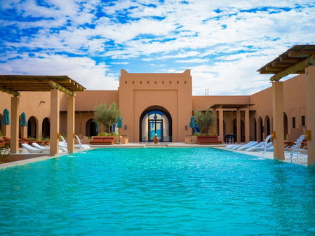 Bab Al Nojoum Bateen Liwa, Mezaira'a, United Arab Emirates