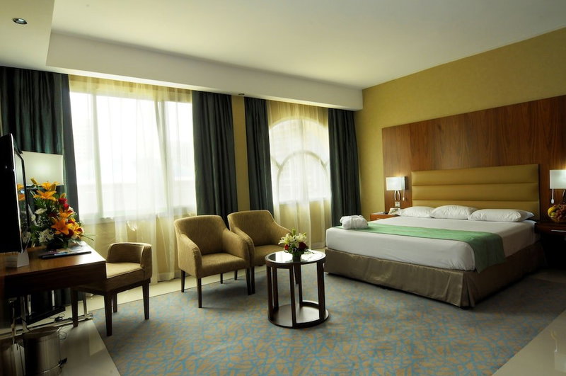 Howard Johnson by Wyndham Abu Dhabi, Abu Dhabi, United Arab Emirates