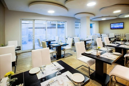 Al Sarab Hotel, Sharjah, United Arab Emirates