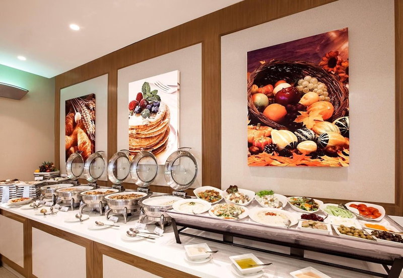 Al Sarab Hotel, Sharjah, United Arab Emirates