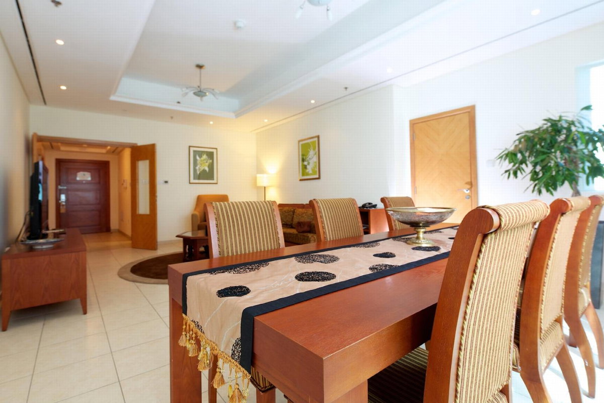 Hotel · Ayu's house, Dubai