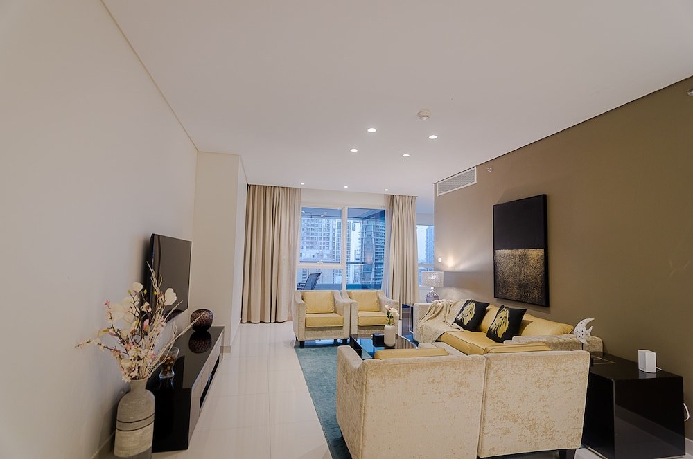 OSKENA Vacation Homes - Damac Maison Canal View, United Arab Emirates