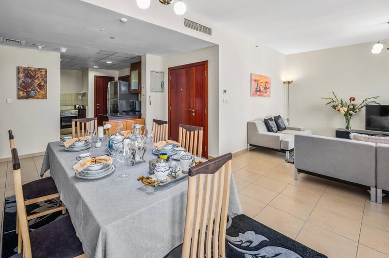 Lovely 2-bed condo in JBR - 5 mins from beach - Palm View!, Dubái, Emiratos Árabes Unidos