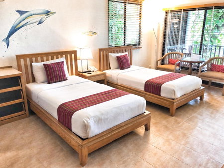 Birds and Bees Resort, Pattaya, Tailandia