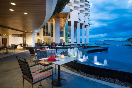 Royal Wing Suites & Spa Pattaya, Pattaya, Tailandia