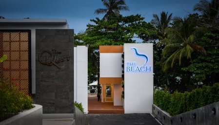 The Beachfront Hotel Phuket, Бан Чалонг, Таиланд