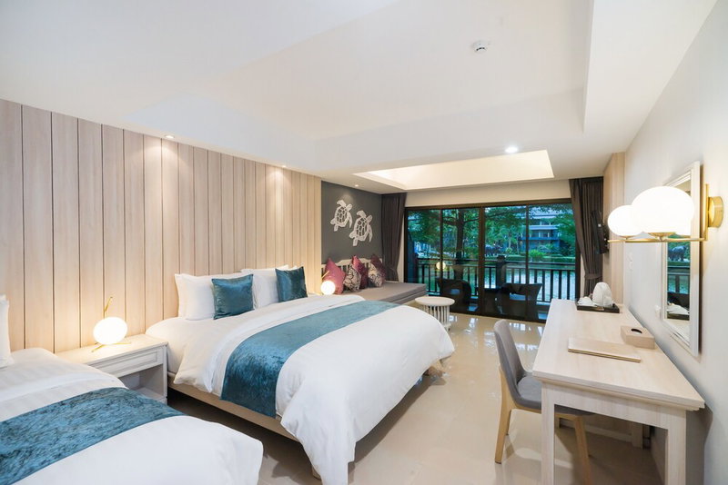 Khaolak Emerald Beach Resort and Spa, Thai Mueang, Thailand