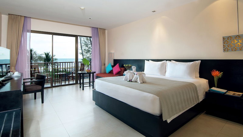 APSARA Beachfront Resort and Villa, Takua Pa, ประเทศไทย