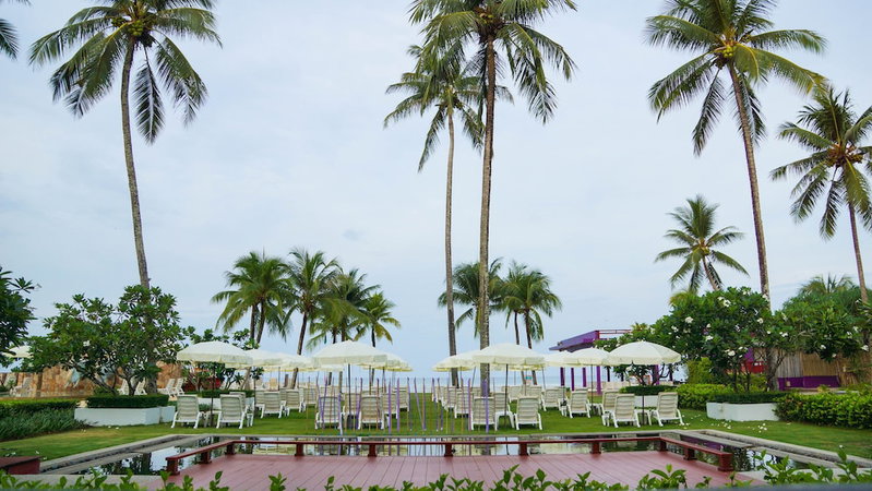 APSARA Beachfront Resort and Villa, Takua Pa, ประเทศไทย