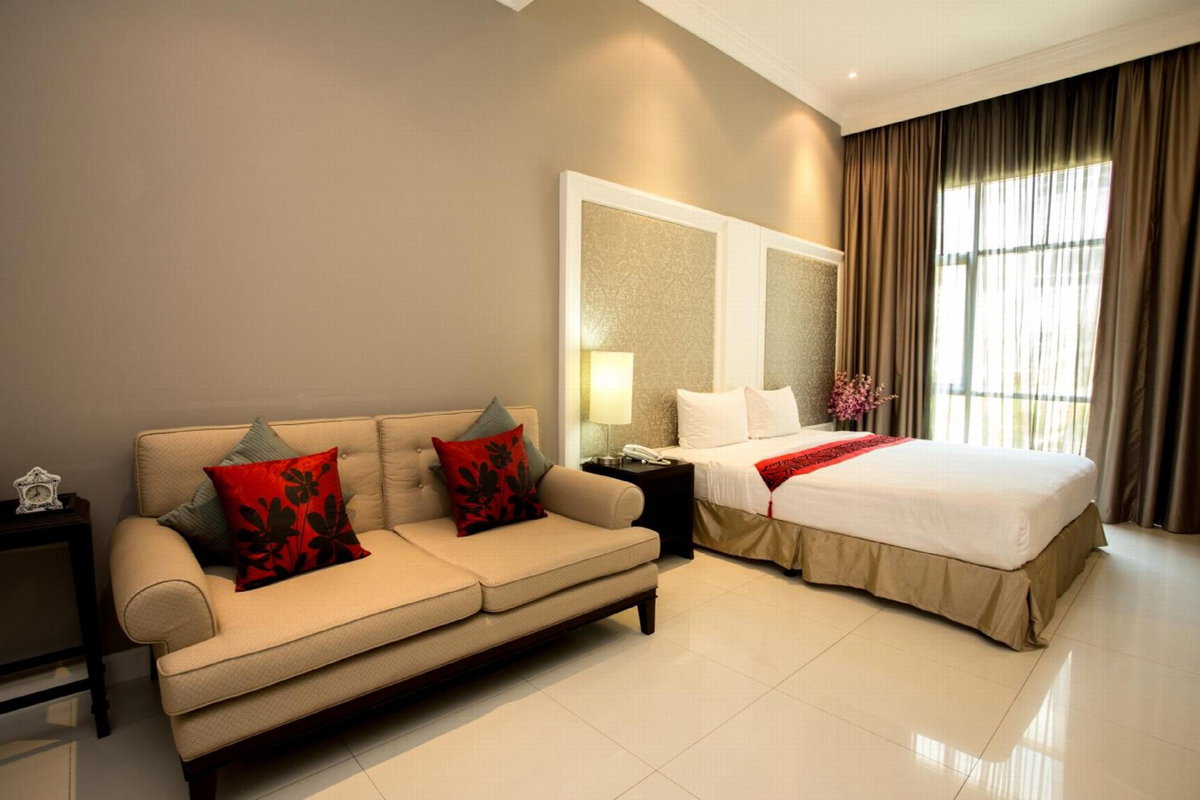 Hotel · Hope Land Hotel 46/1, Makkasan