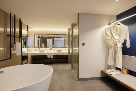 Centara Life Hotel Bangkok Phra Nakhon, Bangkok, ประเทศไทย