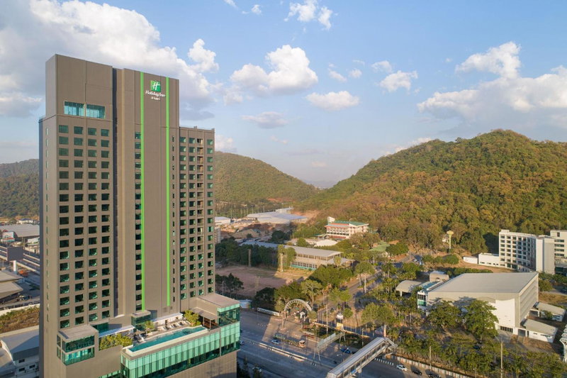 Holiday Inn & Suites Siracha Laemchabang by IHG, Si Racha, Thaïlande