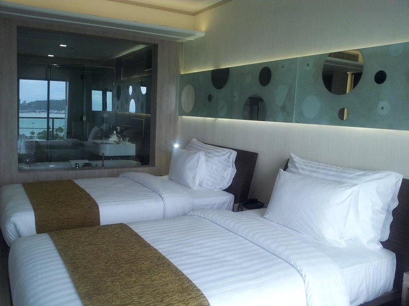 Pattaya Discovery Beach Hotel, พัทยา, ประเทศไทย