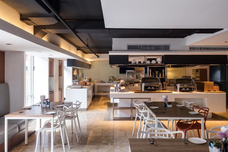 S15 Sukhumvit Hotel, มักกะสัน, ประเทศไทย