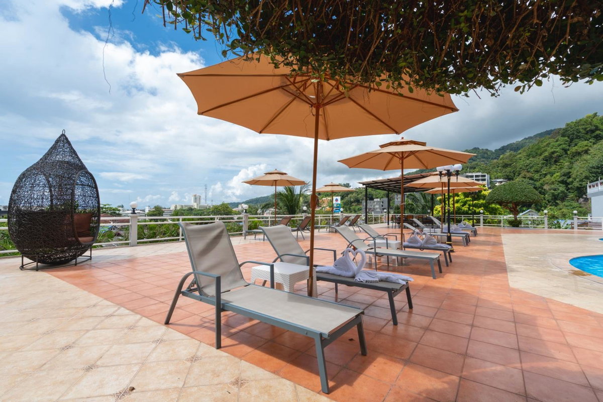 โรงแรม · Memory Karon Resort, Ban Chalong